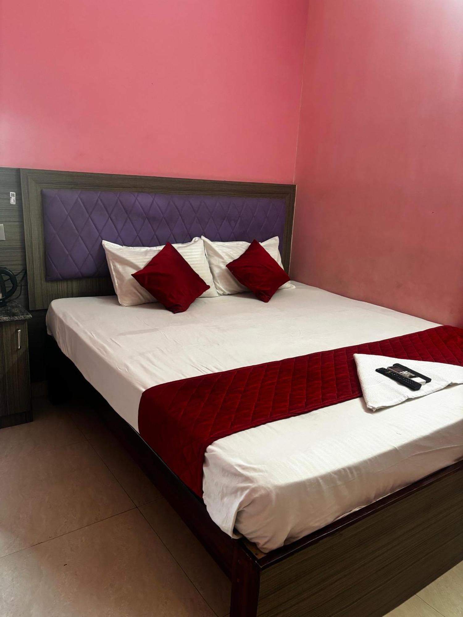 Dream Serenity Residency Pondicherry Exterior photo